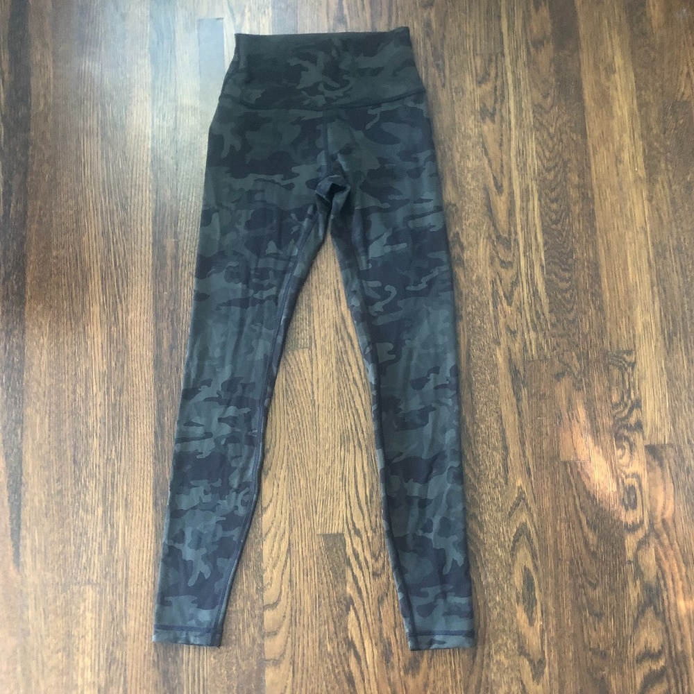 Lululemon High Waisted Wunder Under Camo Leggings